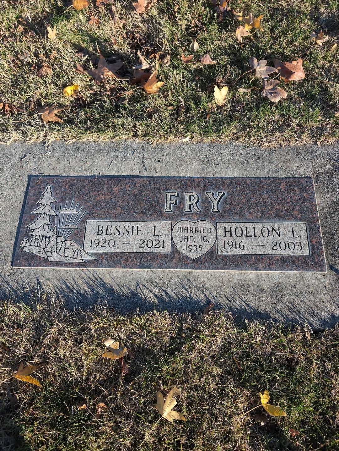 Bessie L. Fry's grave. Photo 3