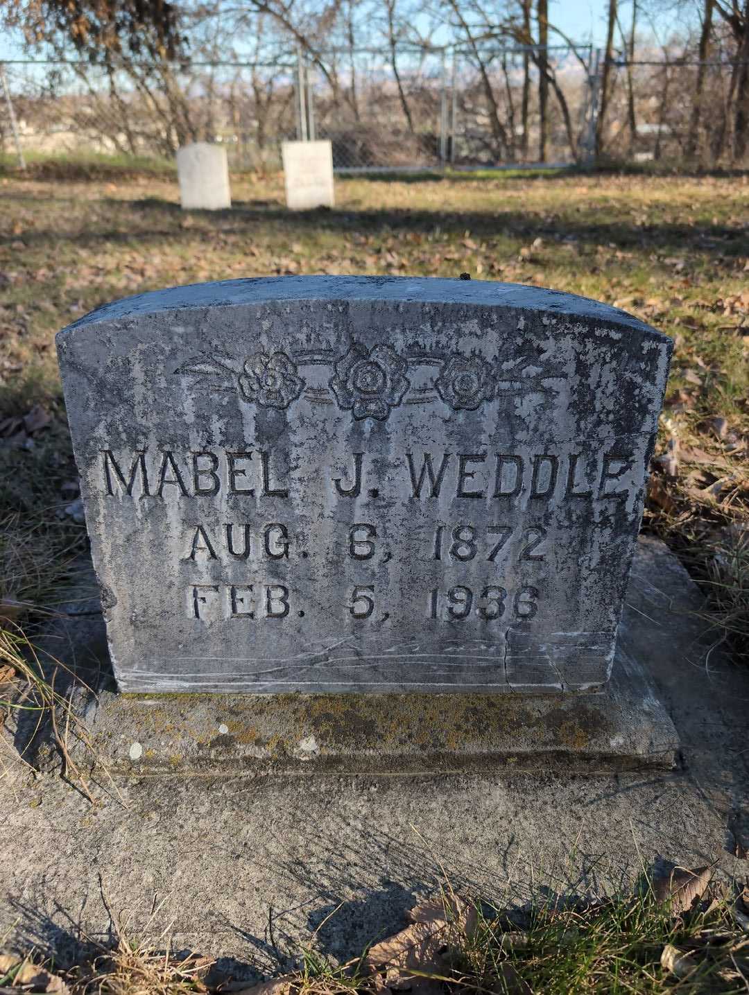 Mabel J. Weddle's grave. Photo 3