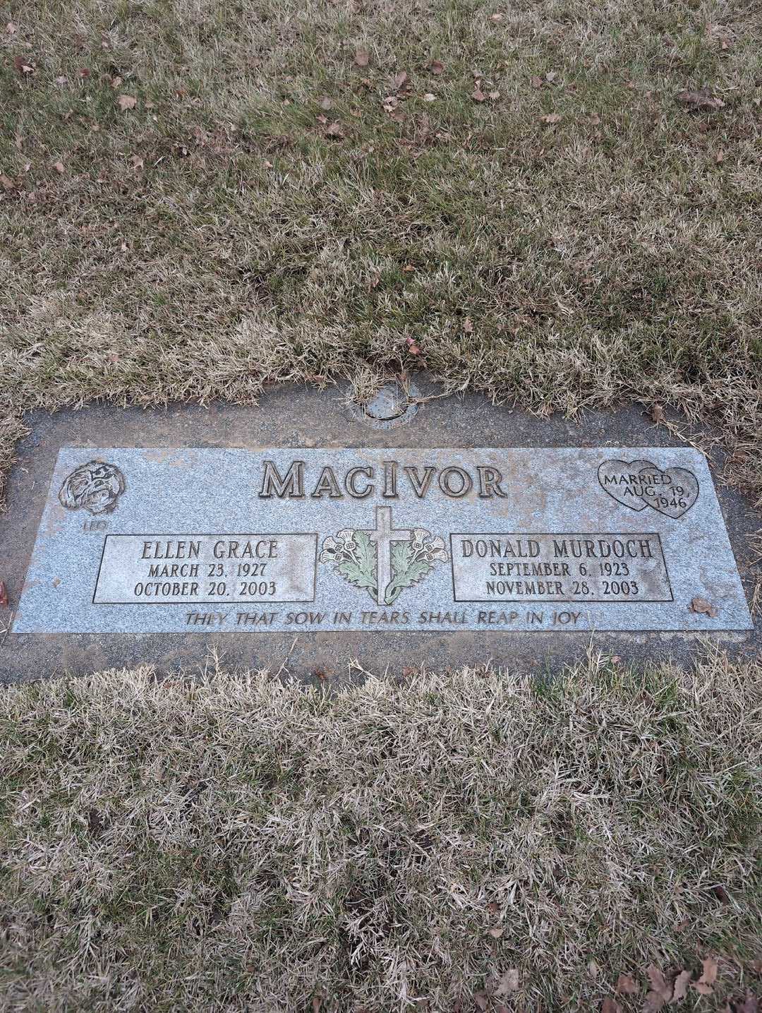 Donald Nelson MacIvor's grave. Photo 1