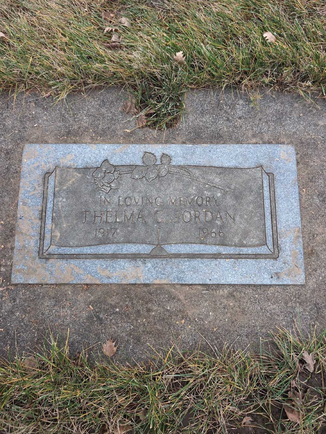Thelma G. Jordan's grave. Photo 3