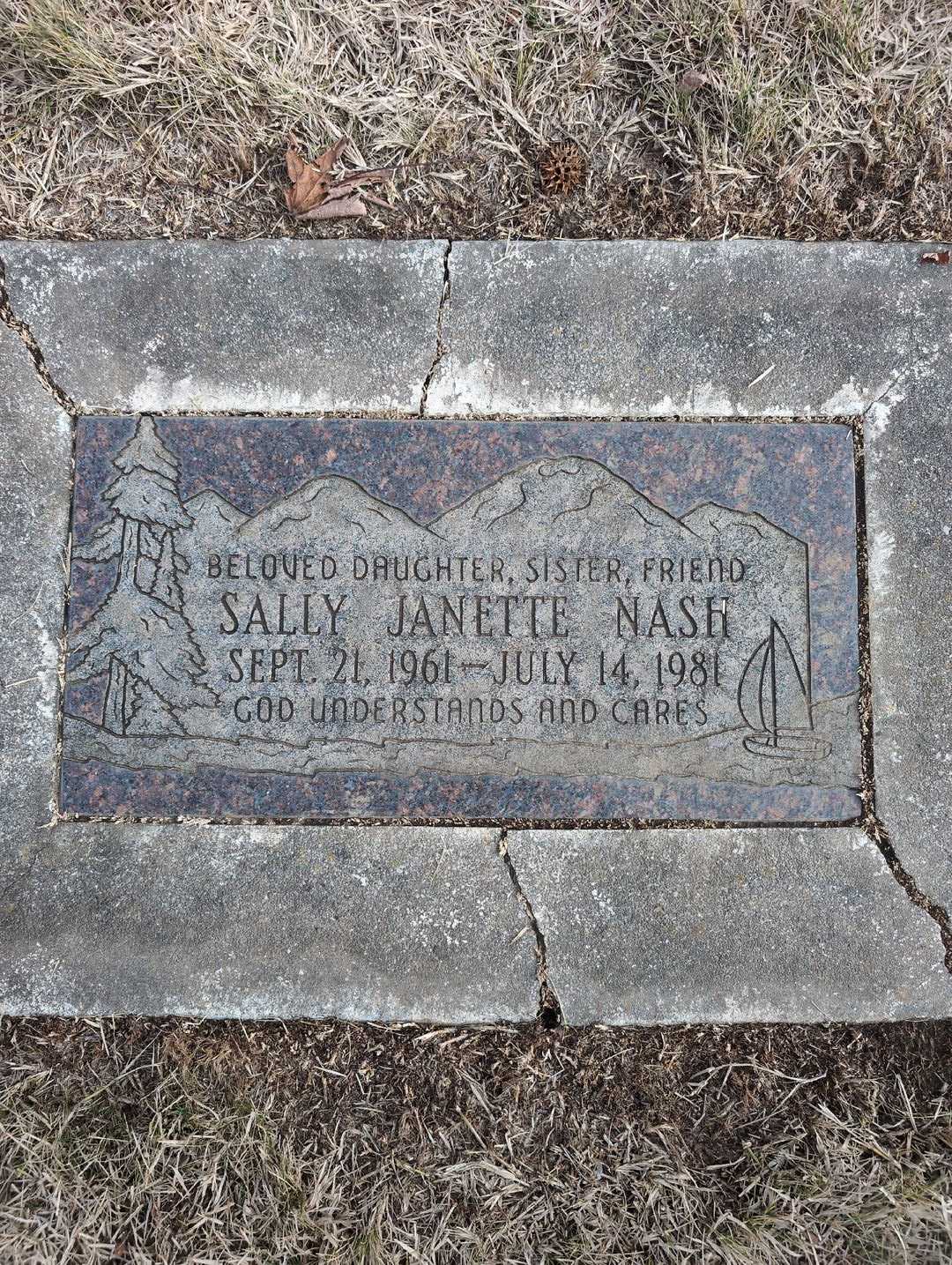 Sally Janette Nash's grave. Photo 3