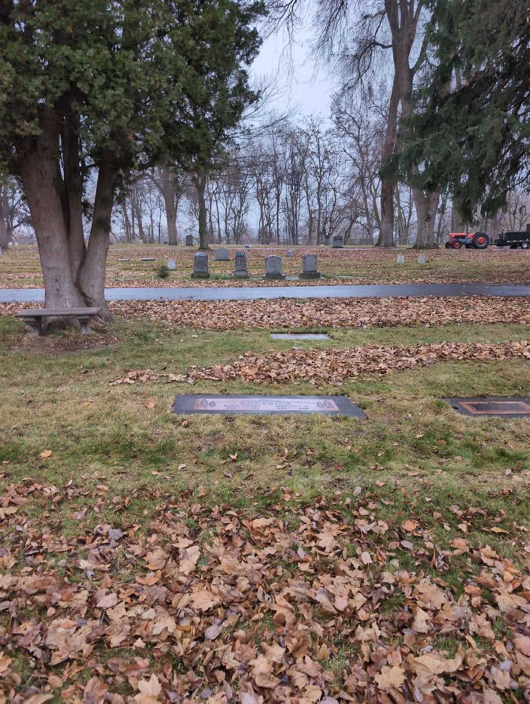 Elsie Pearl Roderick's grave. Photo 2