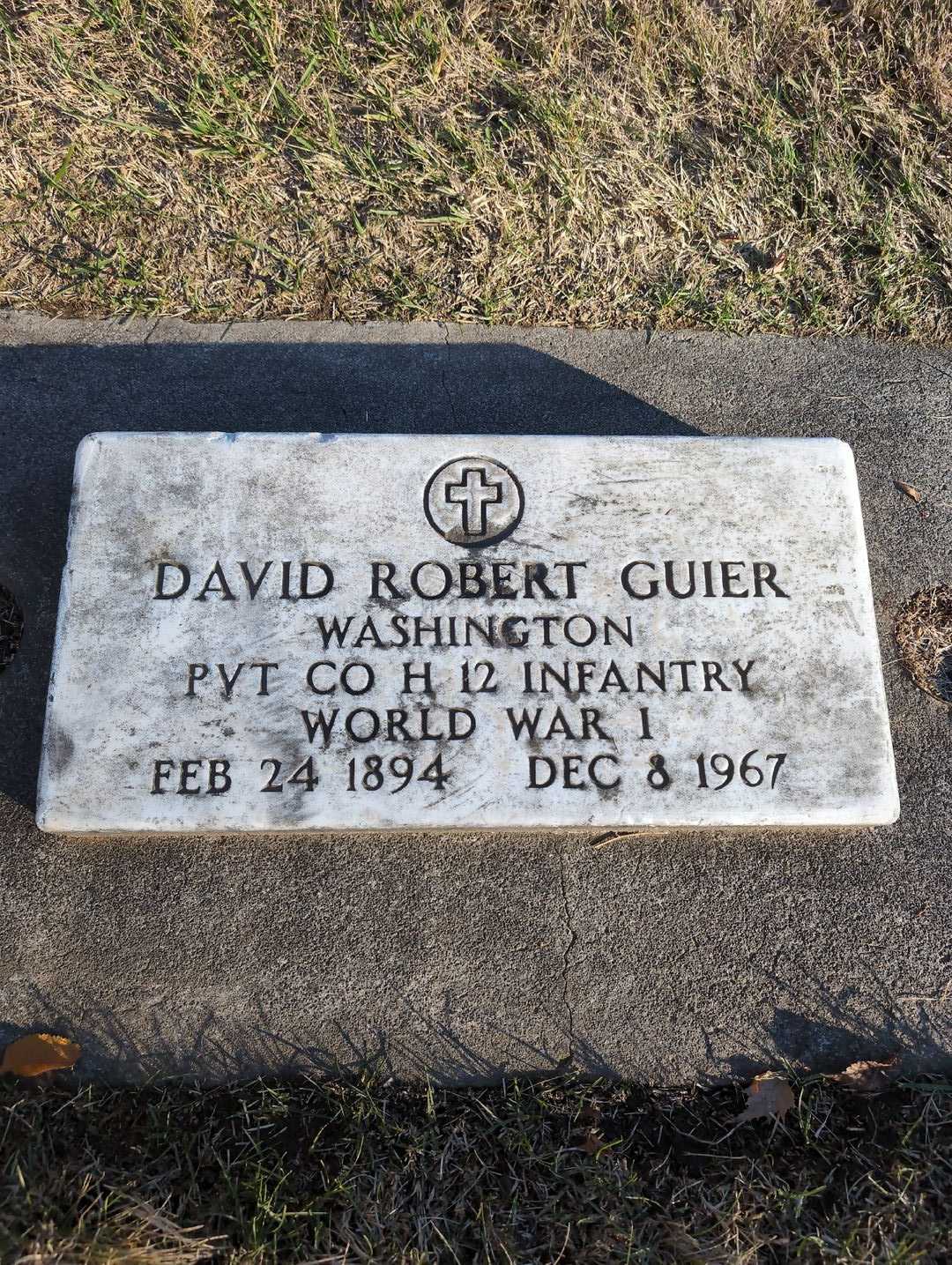 David Robert Guier's grave. Photo 3