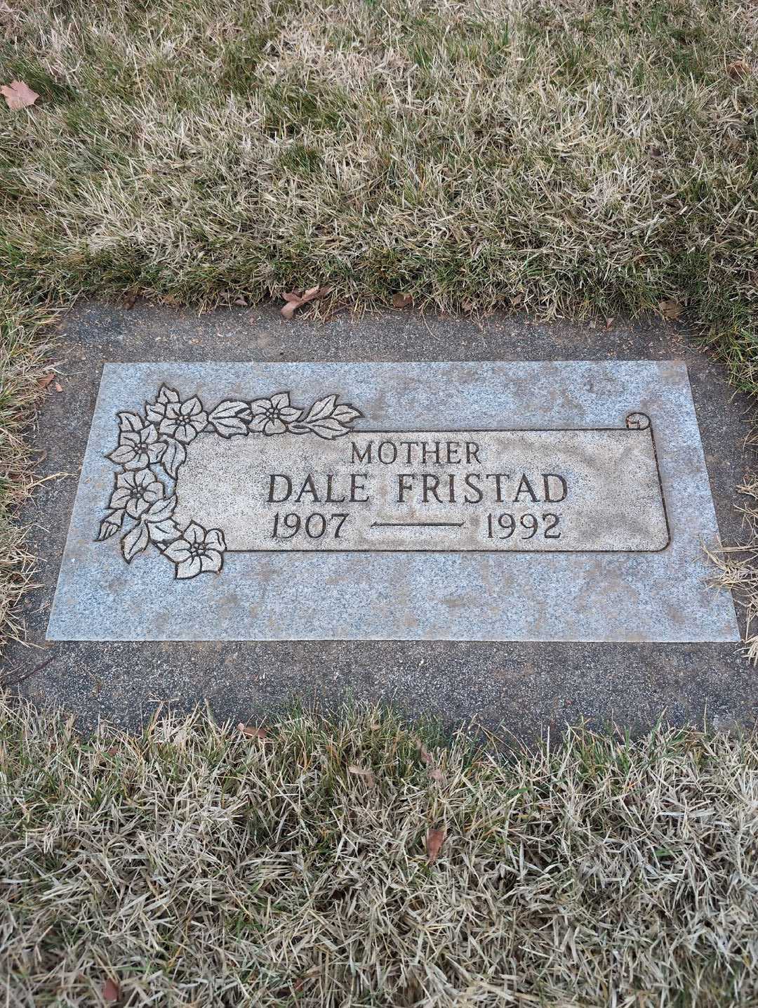 Dale Fristad's grave. Photo 3