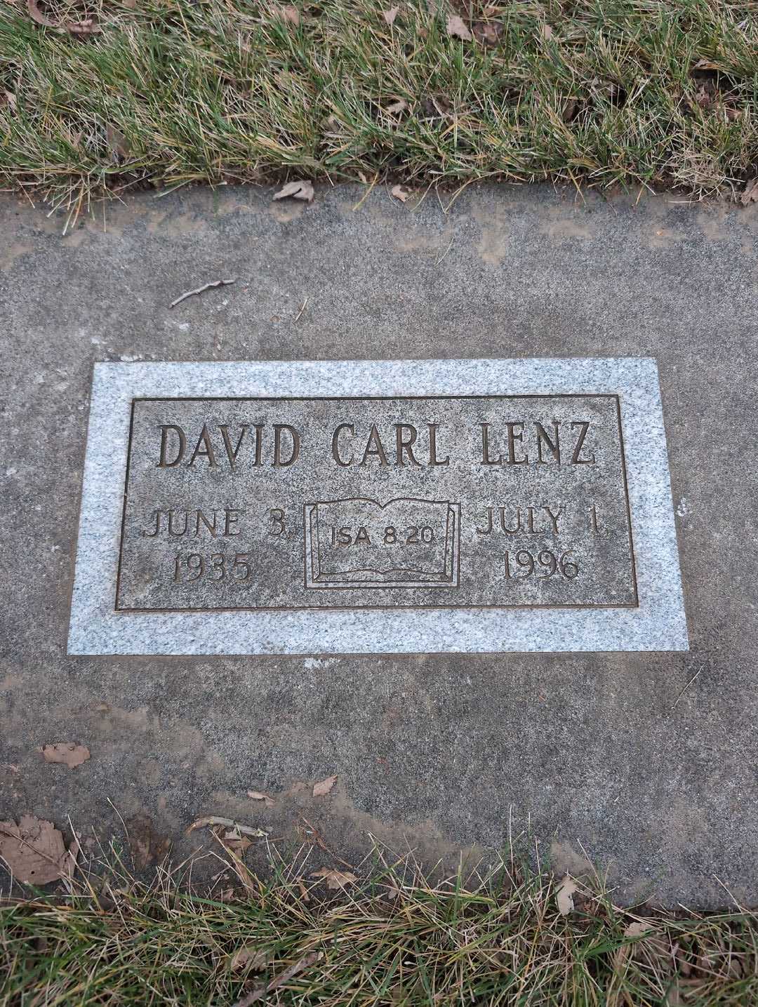David Carl Lenz's grave. Photo 3
