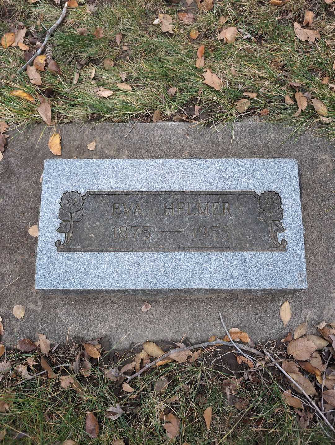 Eva Maye Helmer's grave. Photo 3