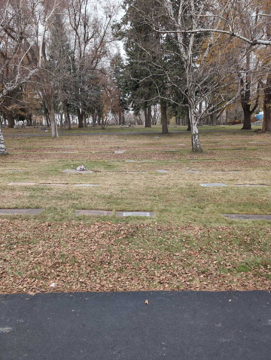 Ruth Page's grave. Photo 2