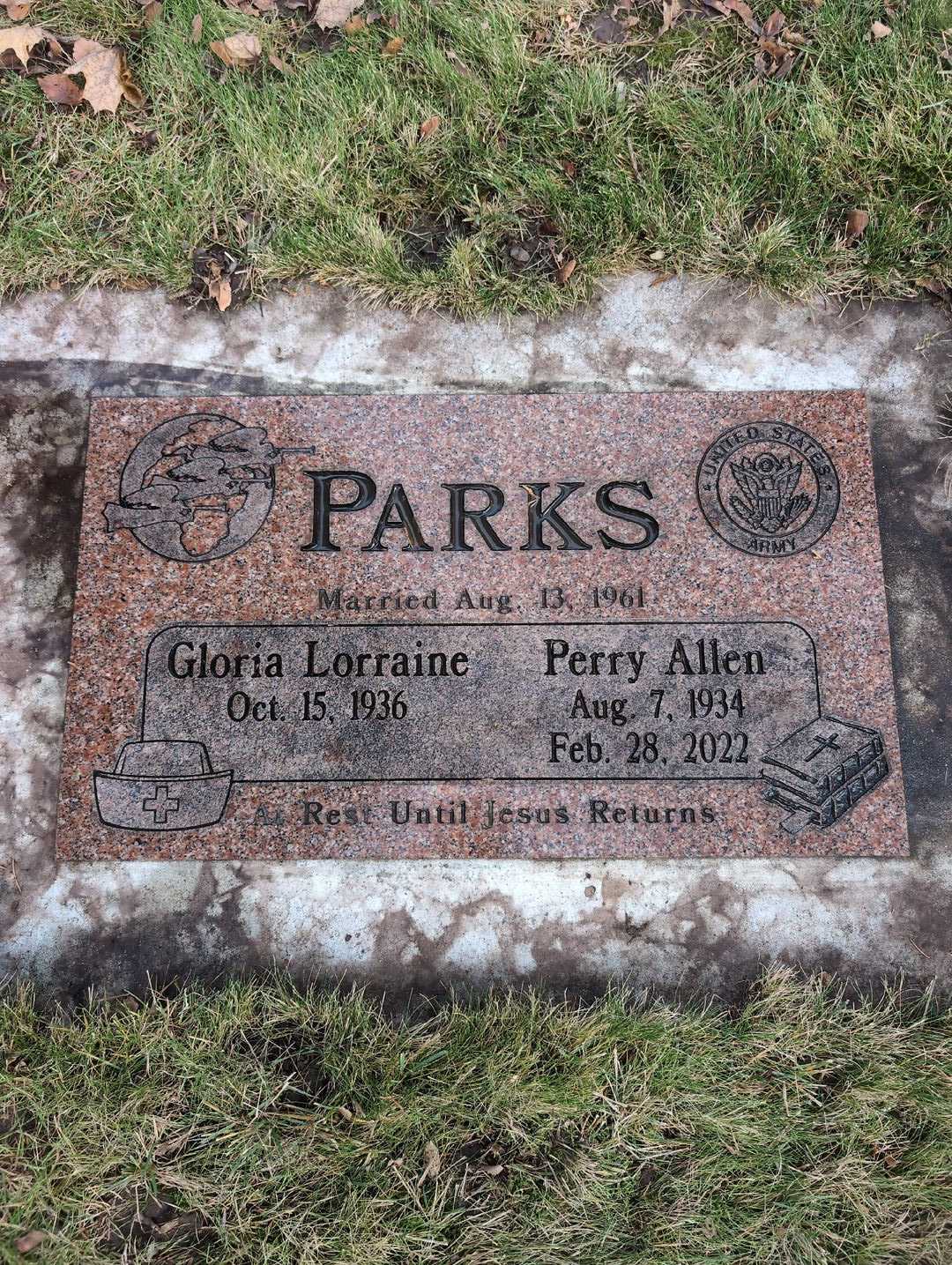 Shirley M. Young's grave. Photo 1