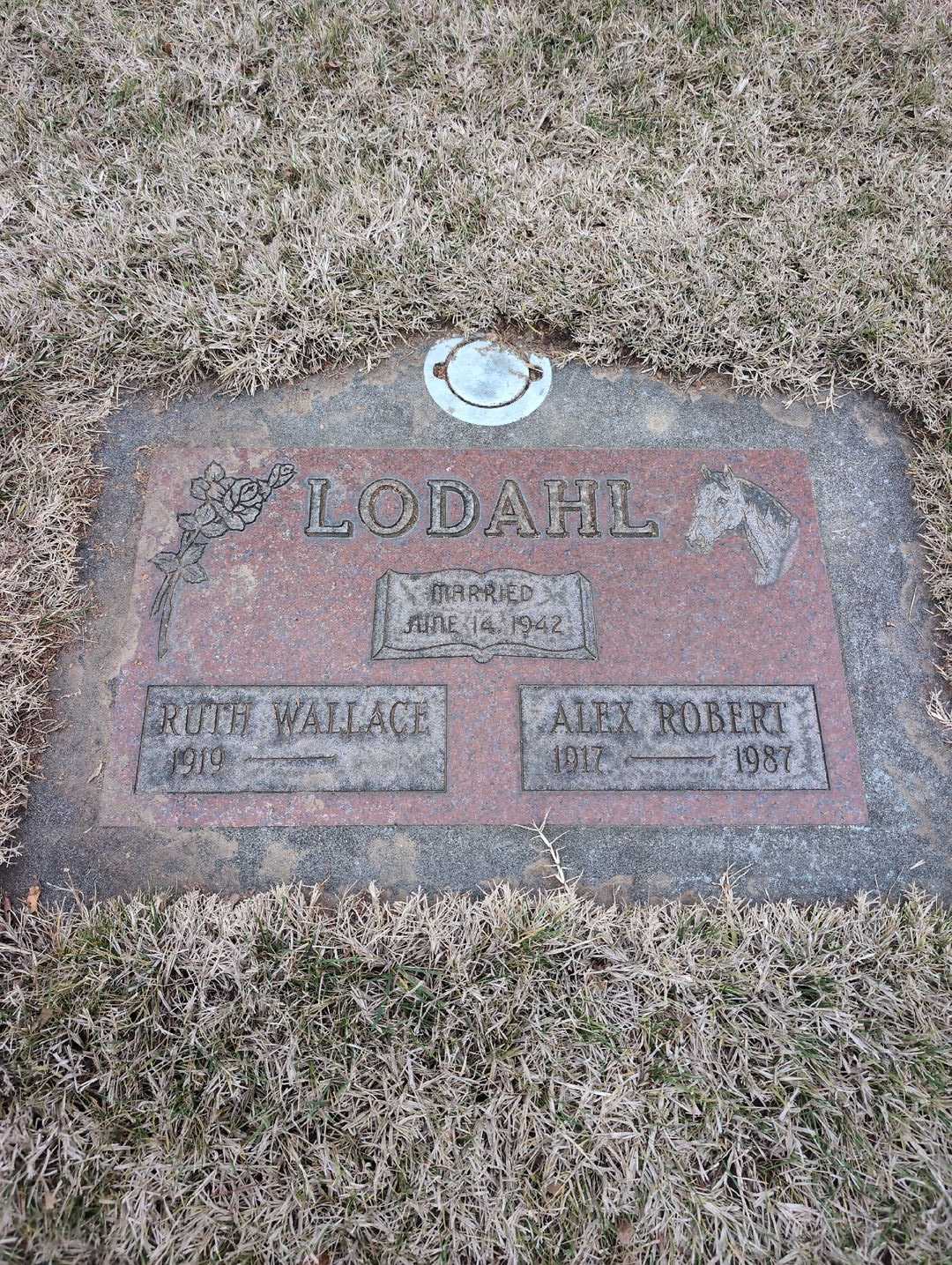 Kathleen Elaine Parker's grave. Photo 6