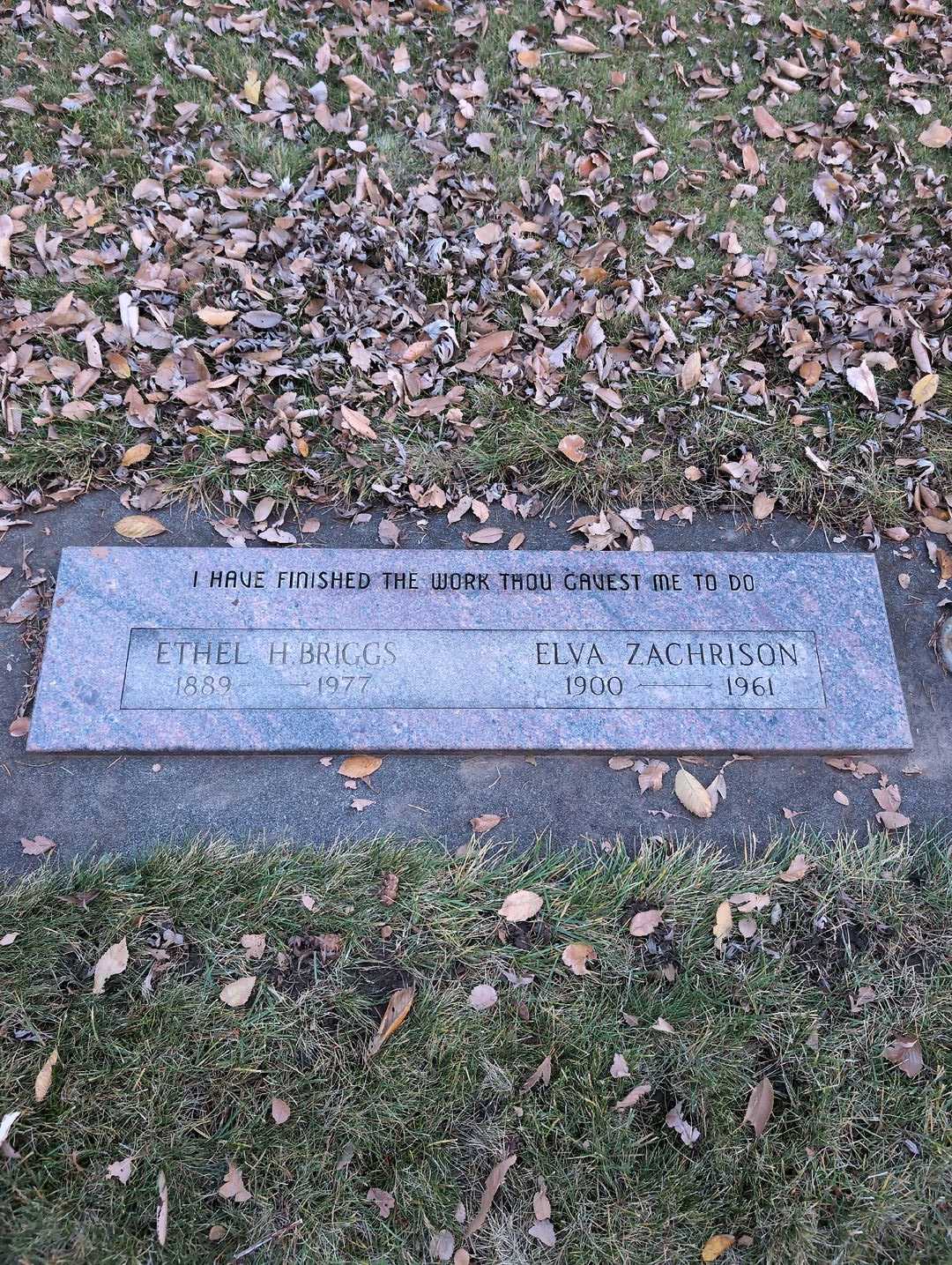 Elva Zachrison's grave. Photo 3
