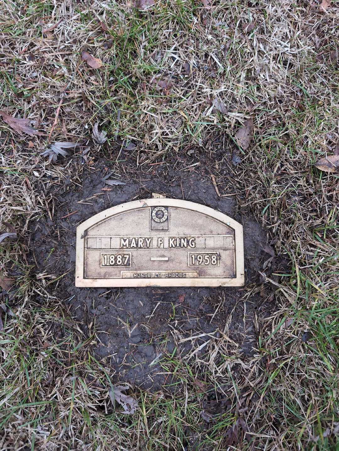 Mary F. King's grave. Photo 3