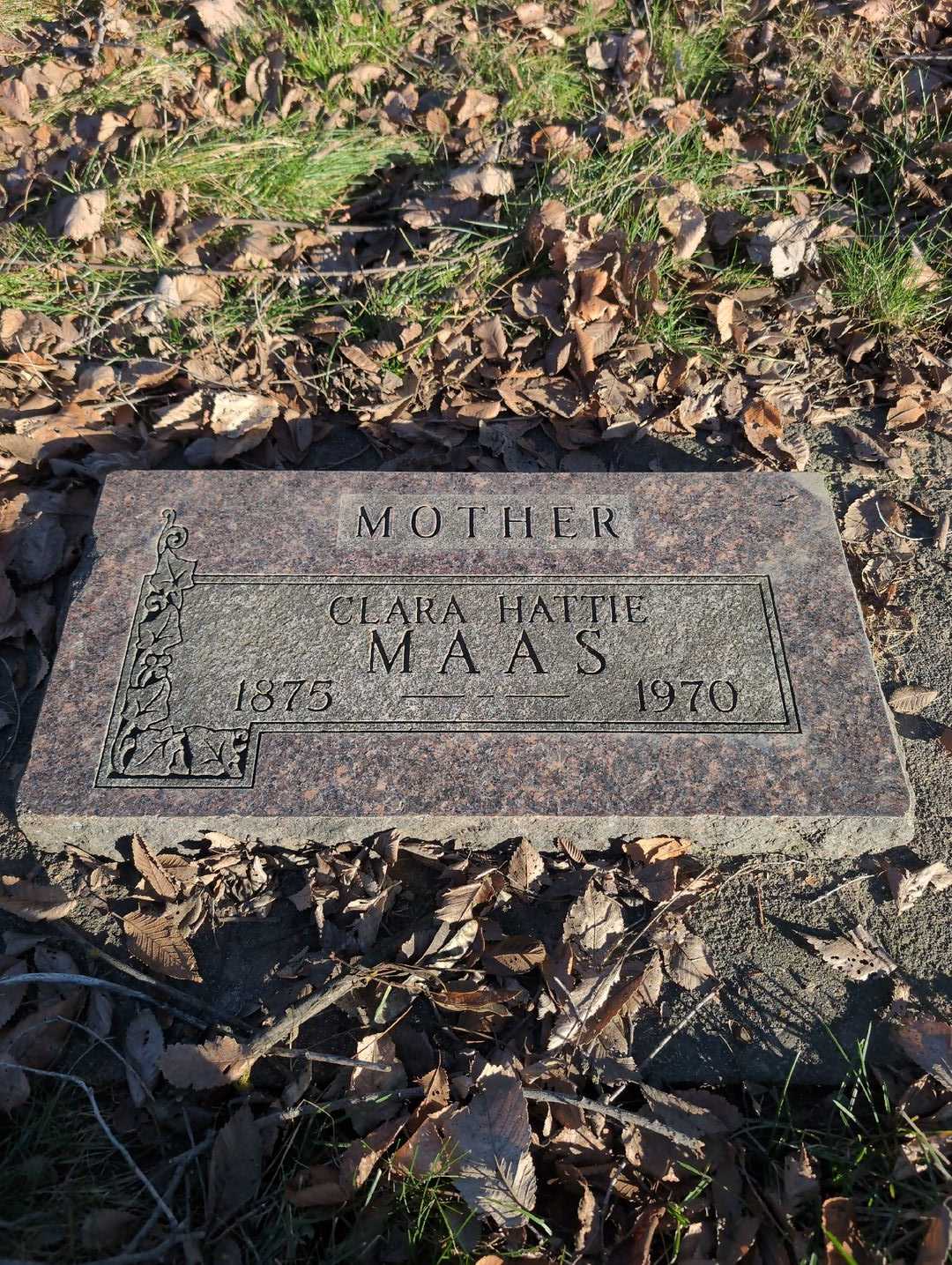 Clara Hatie Maas's grave. Photo 3