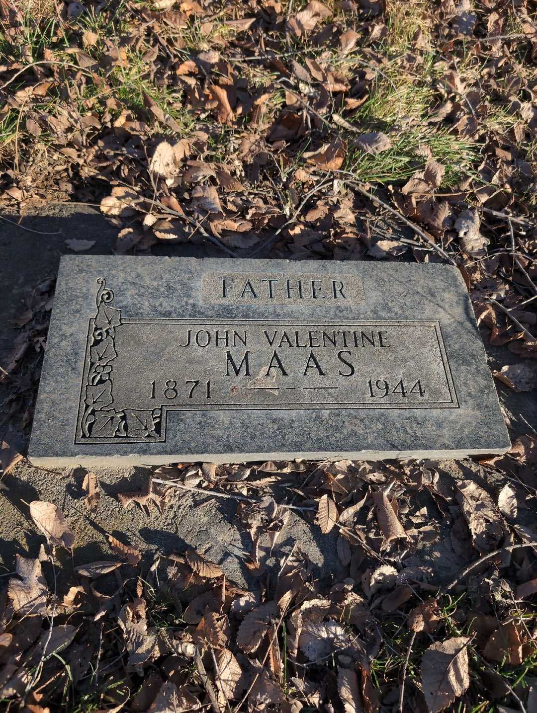 John Valentine Maas's grave. Photo 3