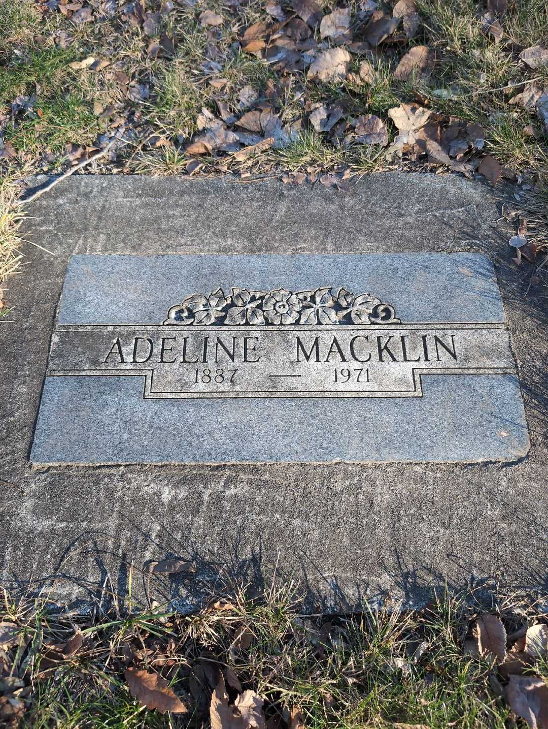 Adeline Macklin's grave. Photo 3