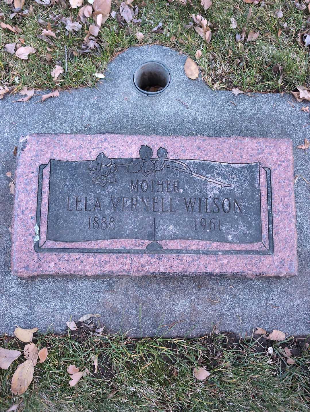 Lela Vernell Wilson's grave. Photo 3