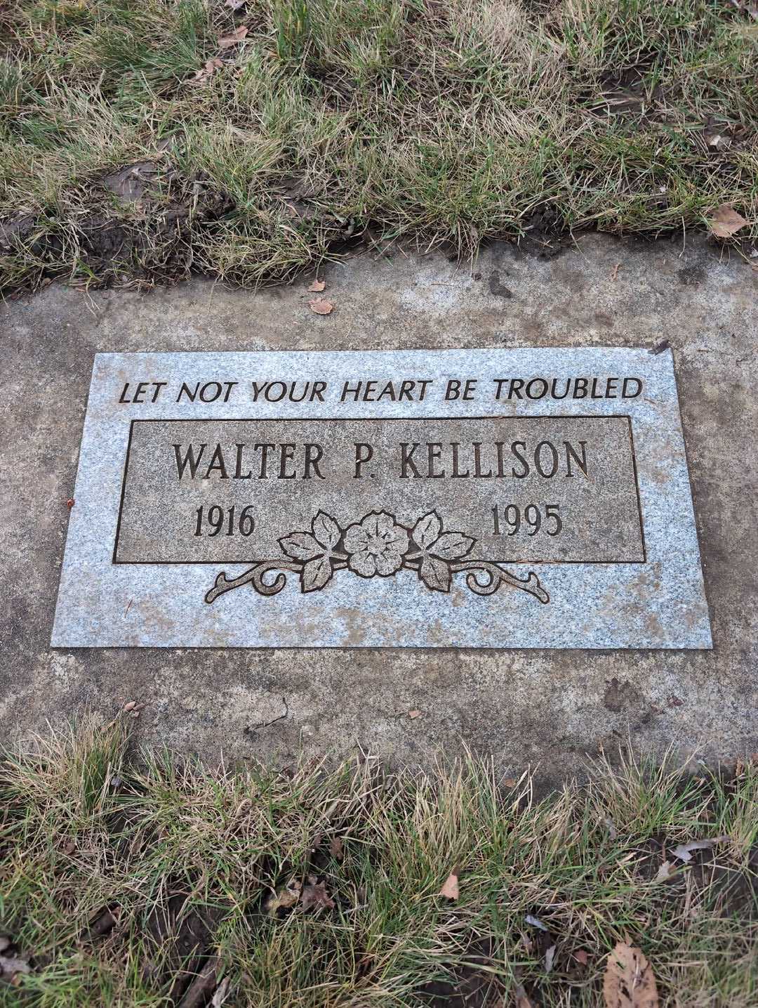 Walter P. Kellison's grave. Photo 3