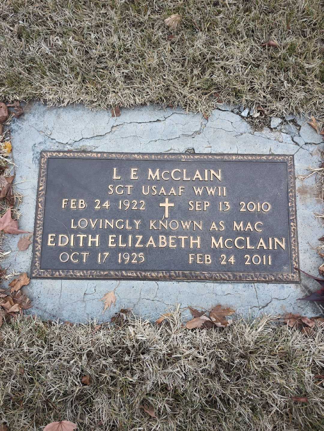 Ann L. Ochs's grave. Photo 1