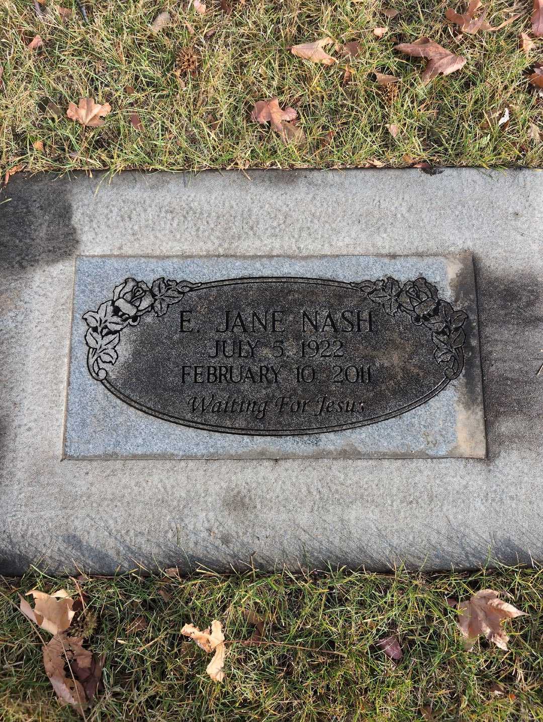 E. Jane Nash's grave. Photo 1
