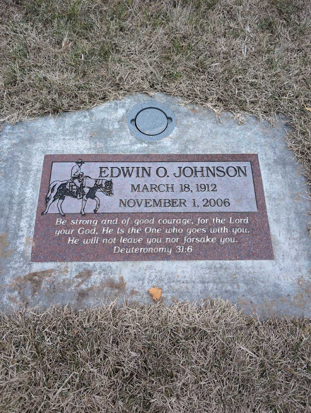 Edwin O. Johnson's grave. Photo 3