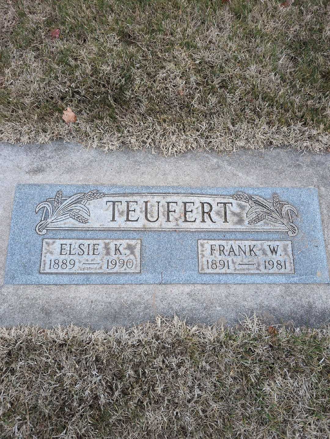 Frank W. Teufert's grave. Photo 3