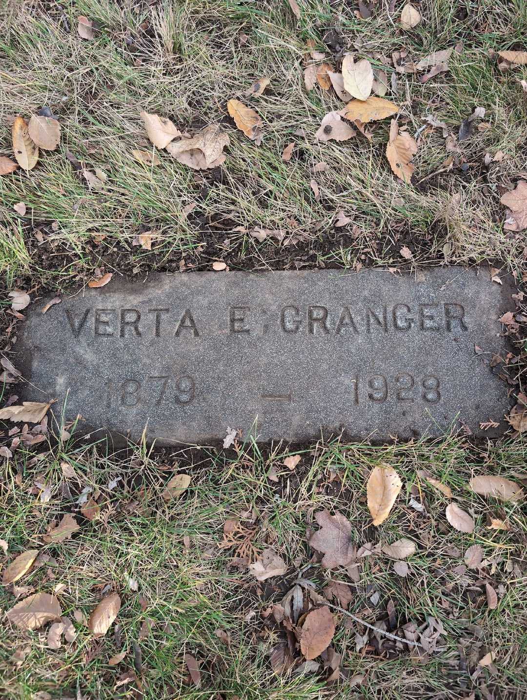 Verta E. Granger's grave. Photo 3