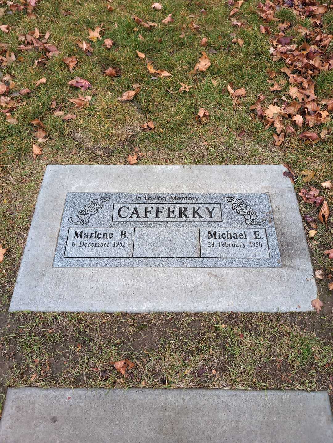 Marlene B. Cafferky's grave. Photo 3