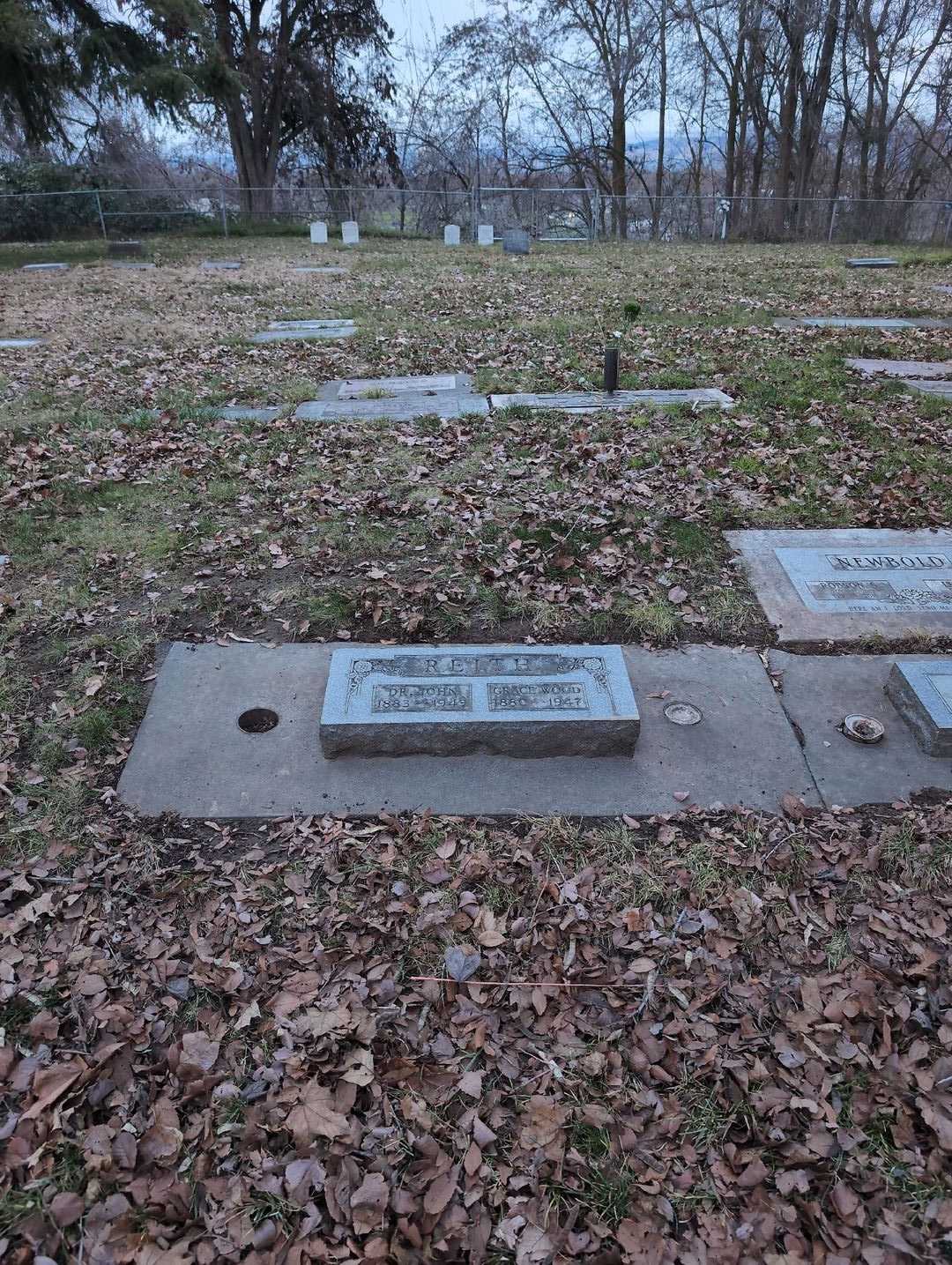 Grace Wood Reith's grave. Photo 2