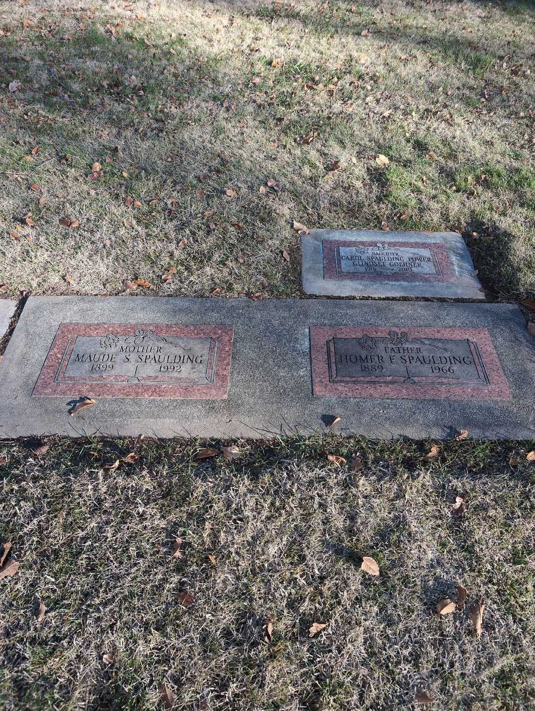 Maude S. Spaulding's grave. Photo 3