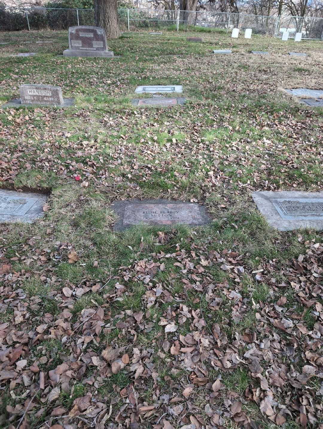 Ruth V. Blabey Sutton's grave. Photo 2