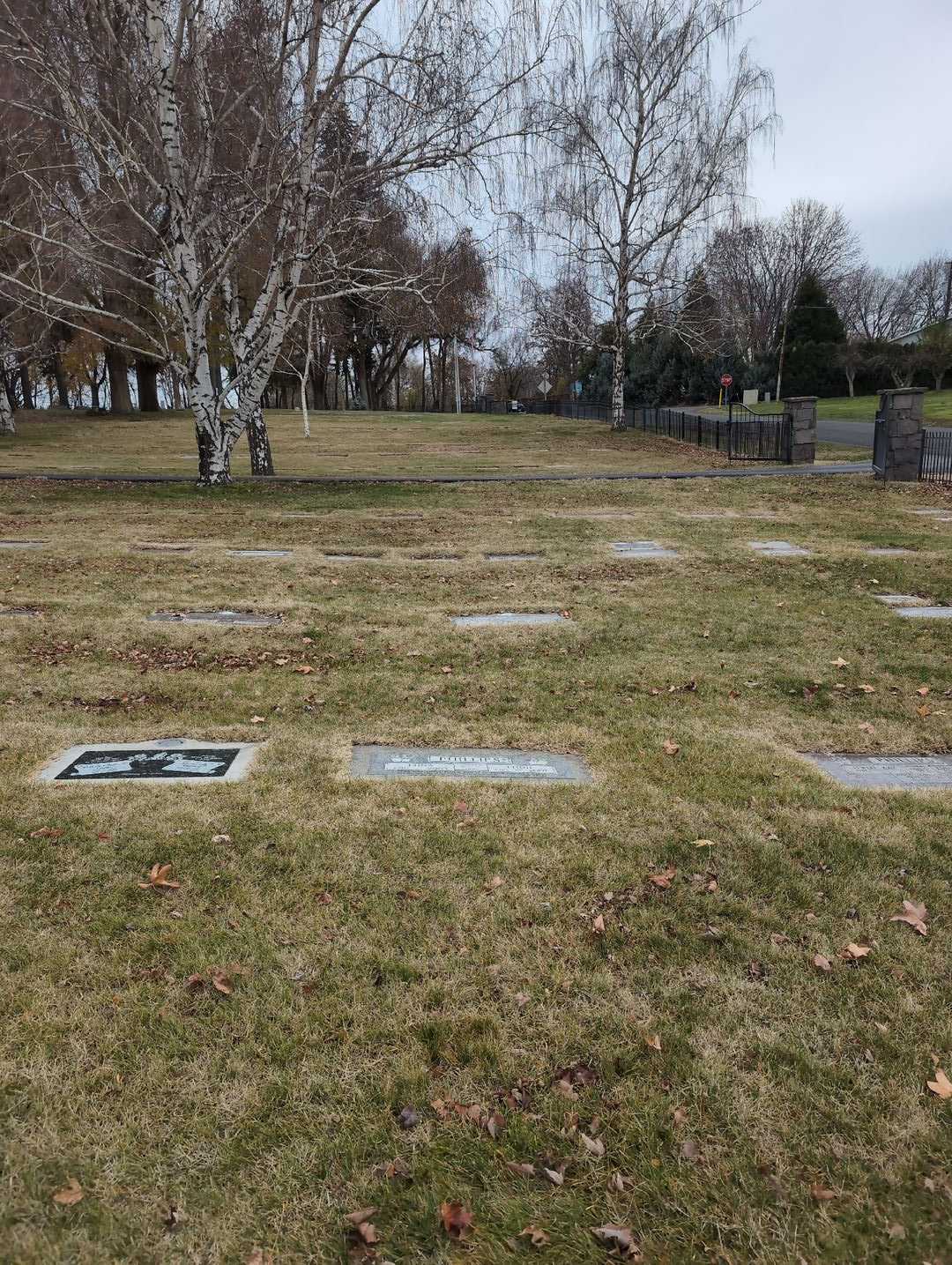 Eddie Phillips's grave. Photo 2