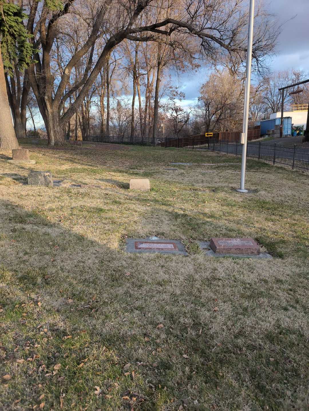 Mabel A. Nichols's grave. Photo 2