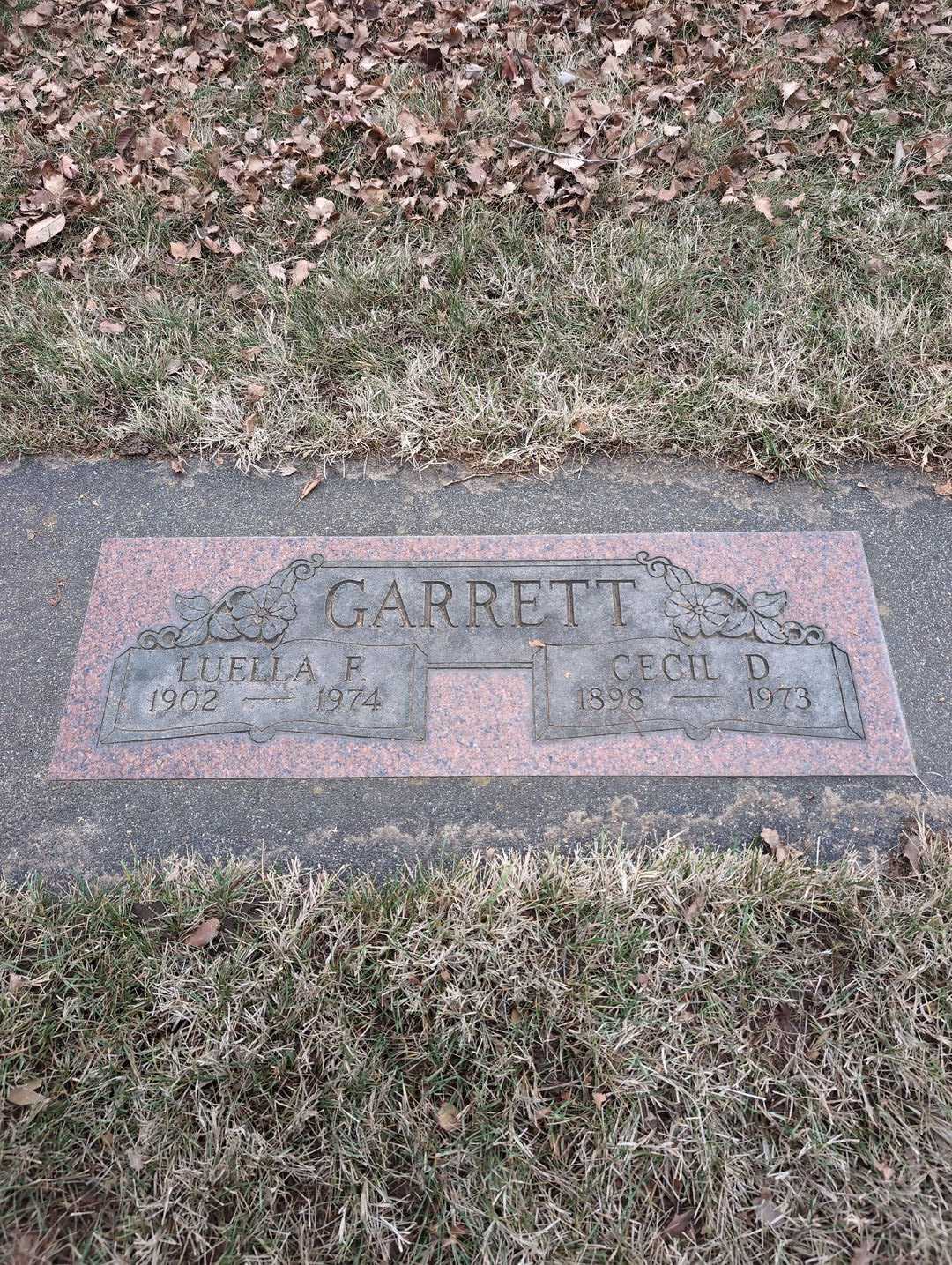 Ruth Page's grave. Photo 1