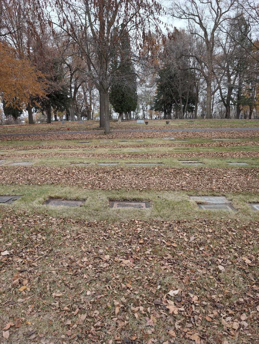 Frank B. Ericson's grave. Photo 2