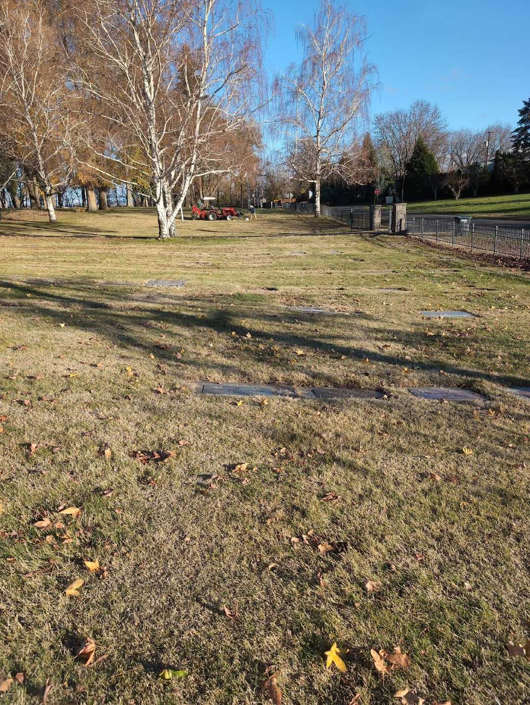 Lydia "Peggy" Robert's grave. Photo 2