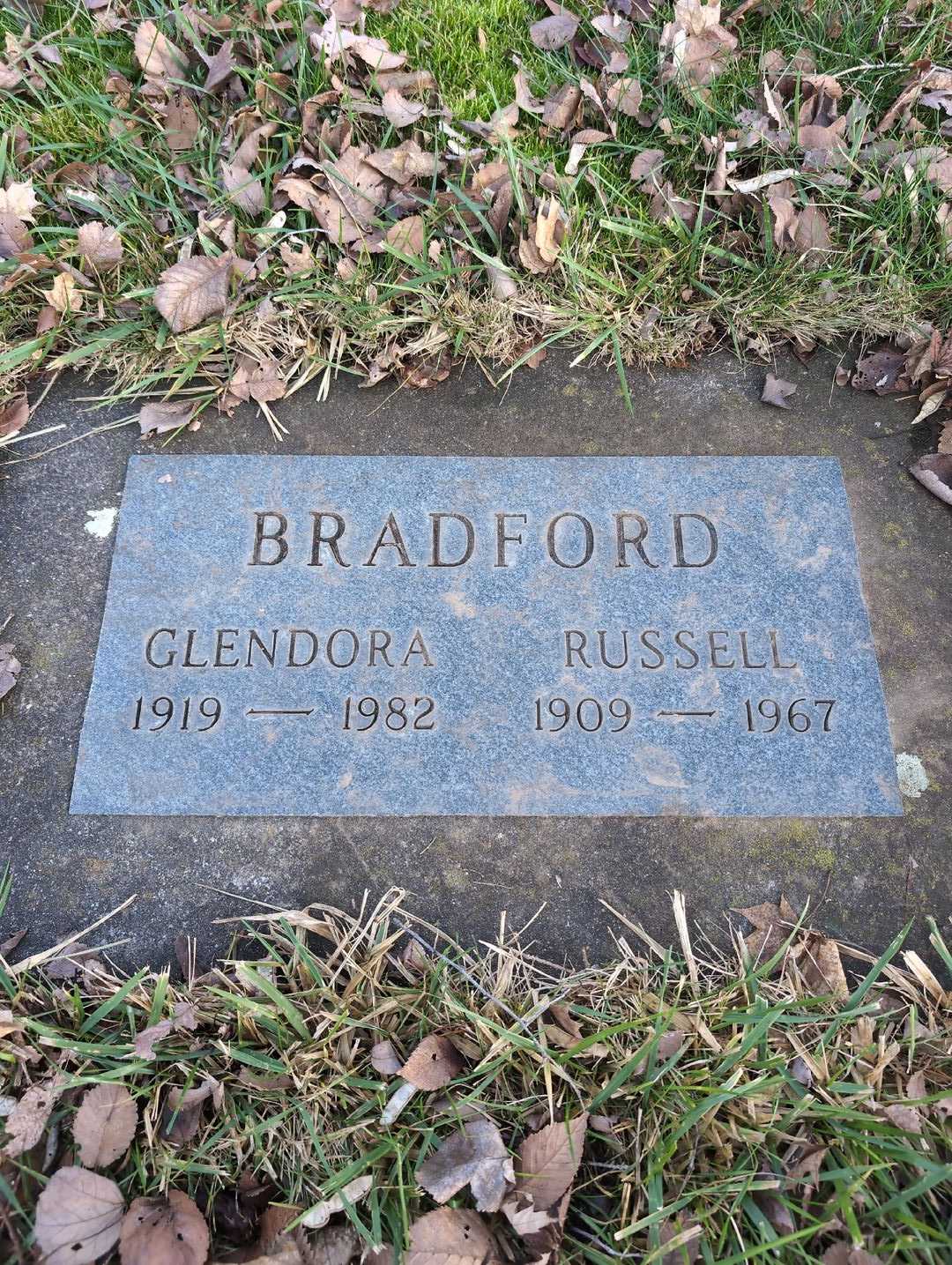 Glendora Bradford's grave. Photo 3
