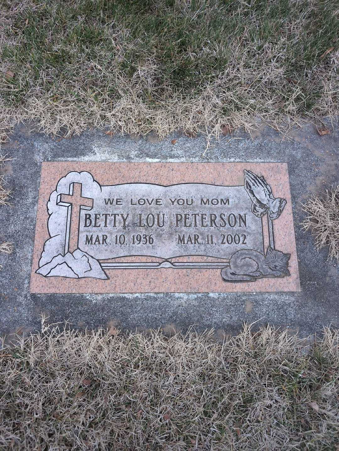 Betty Lou Peterson's grave. Photo 3