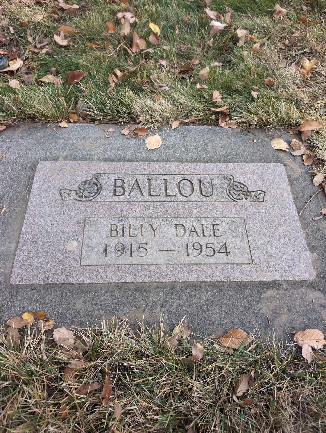 Billy Dale Ballou's grave. Photo 3